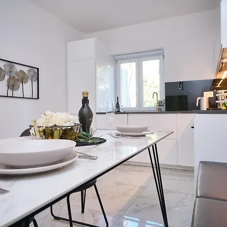 公寓 Lamer Luxus-suite Von Litto By Interhome *