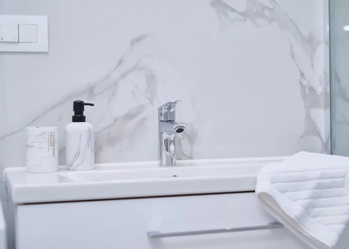 Lamer Luxus-suite Von Litto By Interhome Σπλιτ
