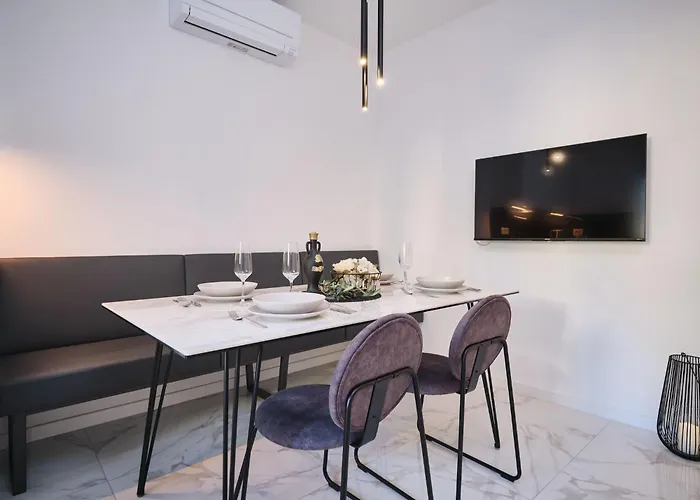 Lamer Luxus-suite Von Litto By Interhome * Σπλιτ